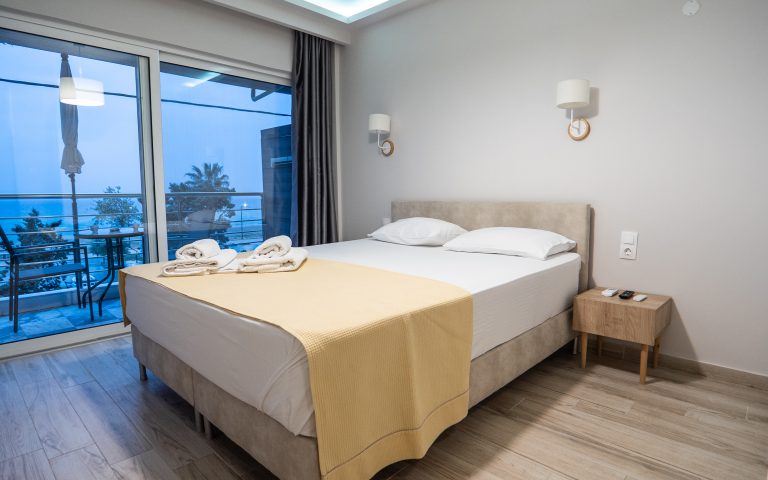 nikolaidis apartments